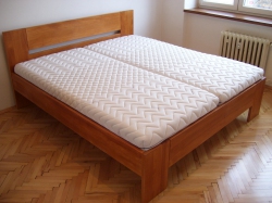 Postel Marco 180x200 materiál buk mořeno na olši